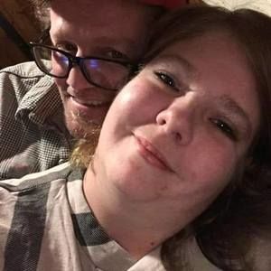 Meet your Posher, Lena